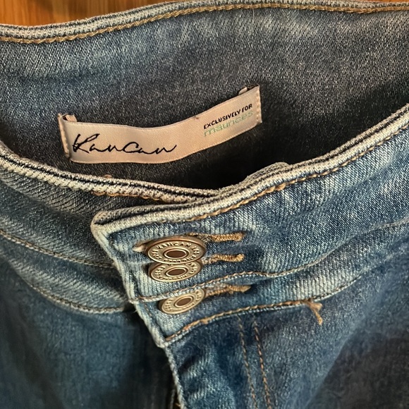 KanCan distressed jeans - Picture 6 of 6